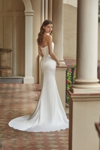 Amelie 45022 back.jpg